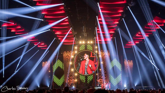 PROLIGHTS PIXIEwash lights up Andre Hazes Junior