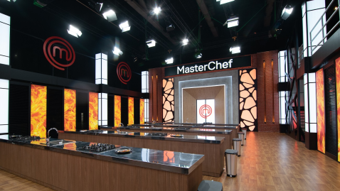 PROLIGHTS lights up Masterchef Serbia' seasons 1 and 2 
