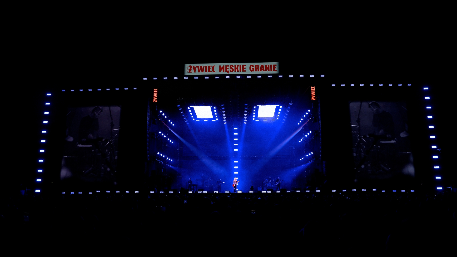 HaluPix Duo illumina il palco del Męskie Granie 2025