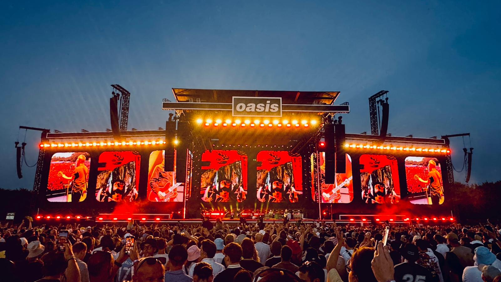 Il blinder modulare più luminoso per il grande ritorno degli Oasis