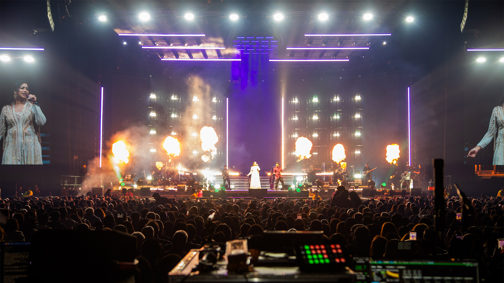 HaluStrip Duo illumina il The Unstoppable Tour di Shreya Ghoshal nelle arene del Regno Unito